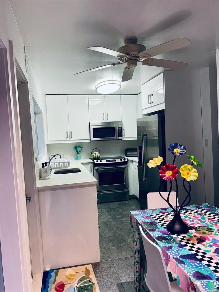 180 180 Clipper Road - Photo 7 of 17