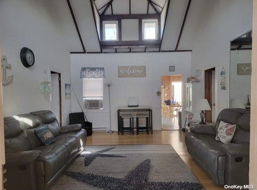 921 Evergreen Walk - Photo 3 of 14