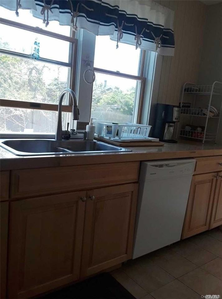 49 Surf Rd - Photo 3 of 12