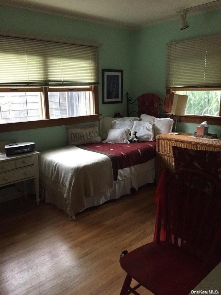 821 Evergreen Avenue - Photo 5 of 8