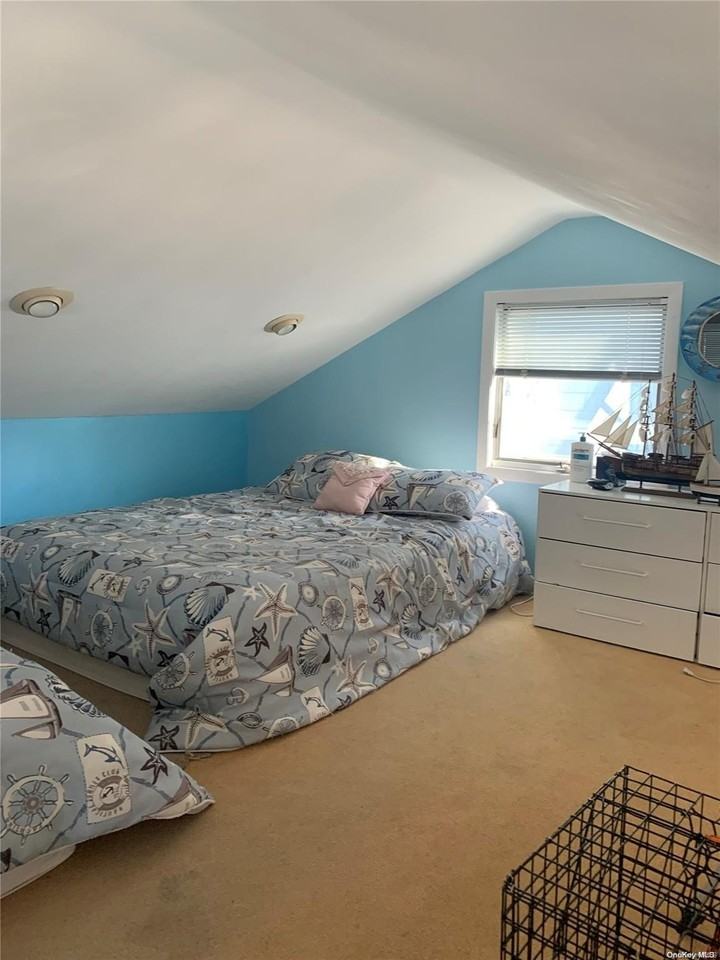 139 Bungalow Walk - Photo 7 of 9