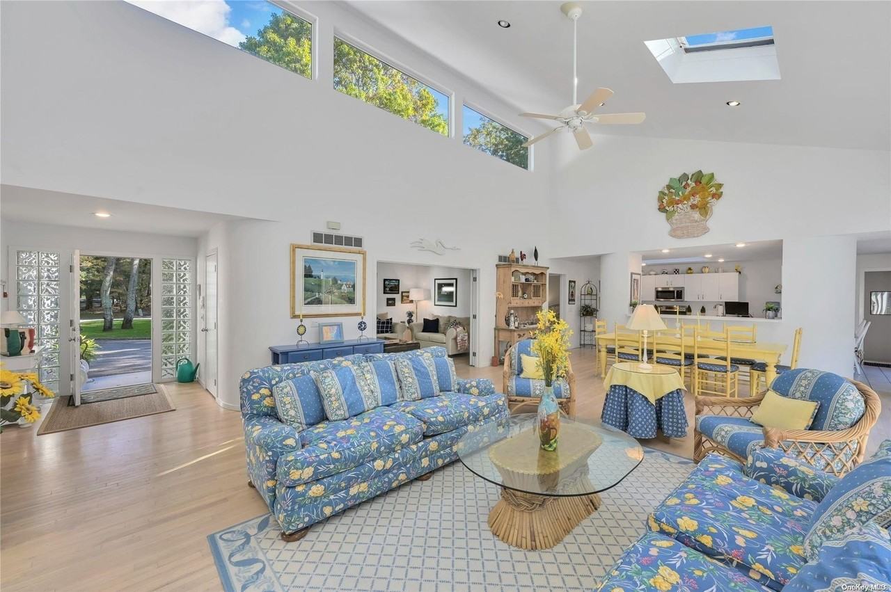 1 Whippoorwill Ln - Photo 4 of 14