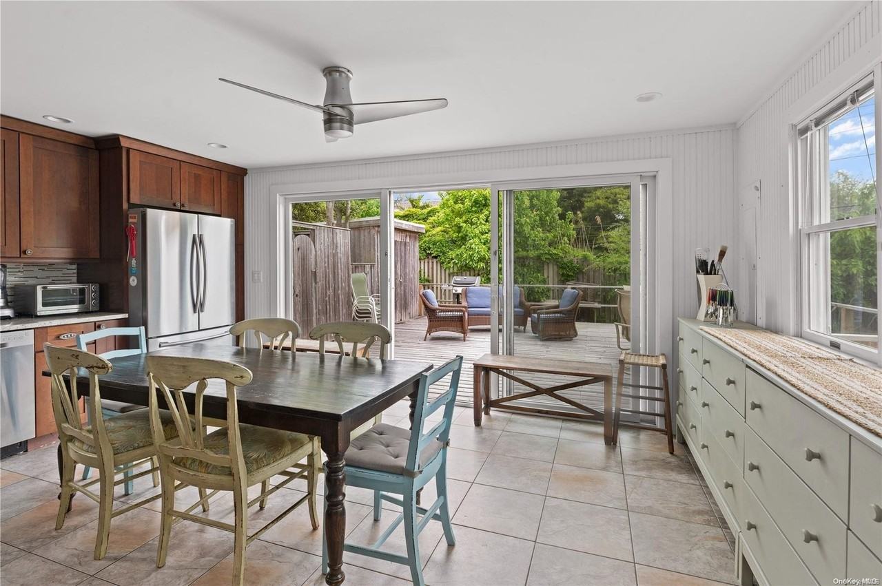 744 Ocean Breeze Walk - Photo 6 of 12