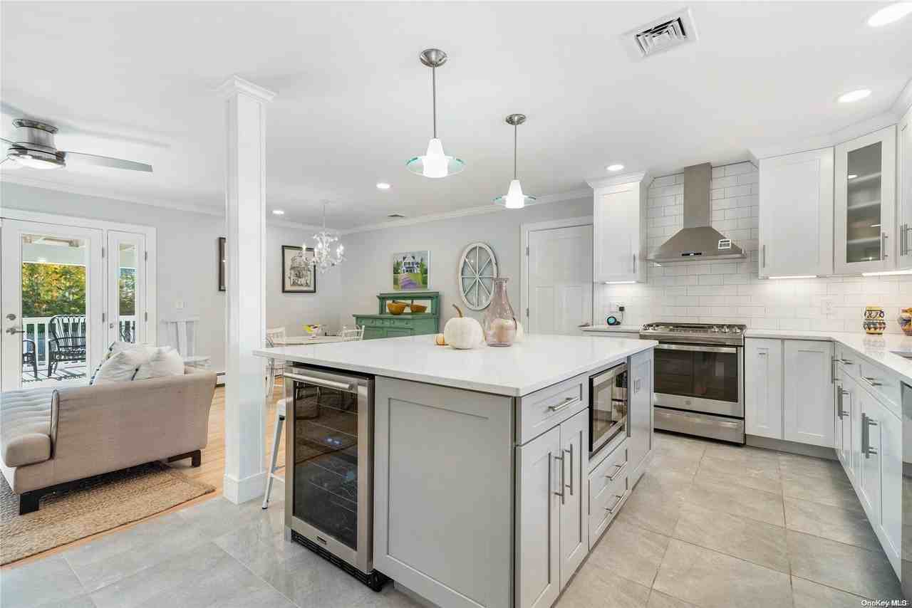 6 Harrison Ter - Photo 7 of 14