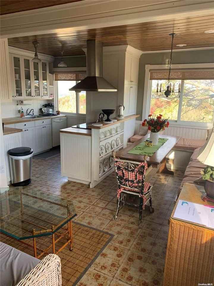 49 Bayview Walk - Photo 5 of 11