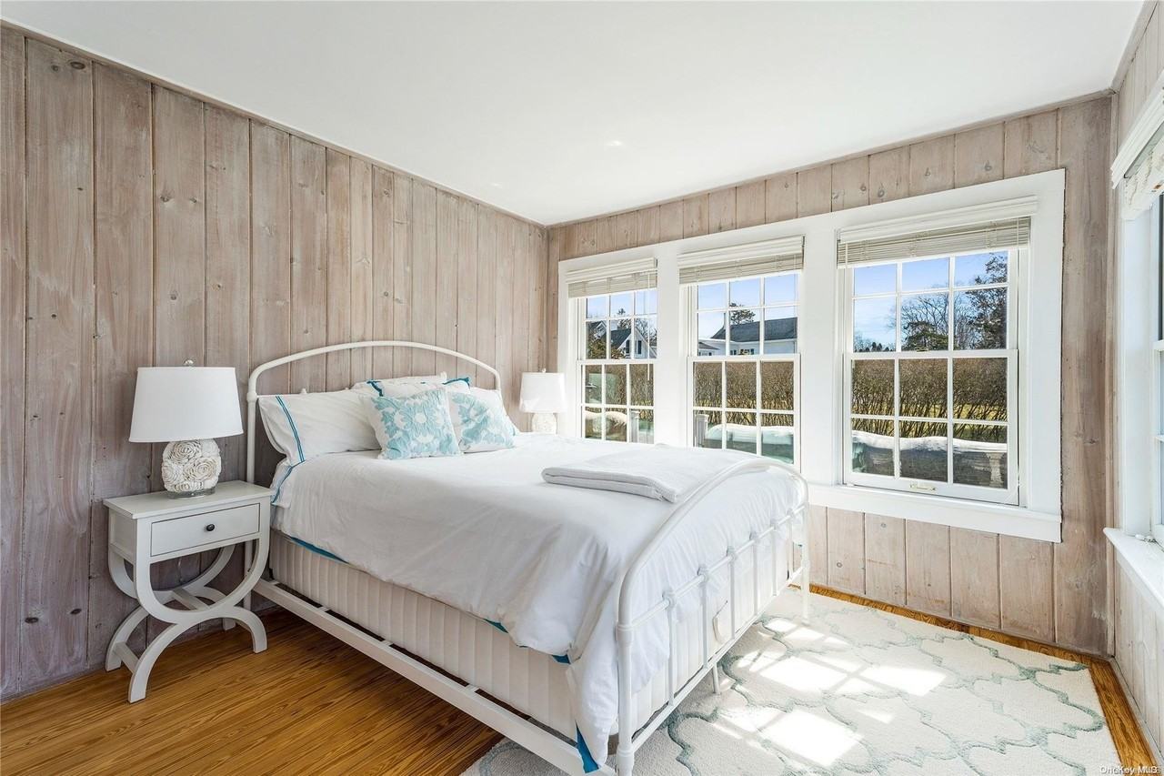 1 Village Ln - Photo 7 of 11