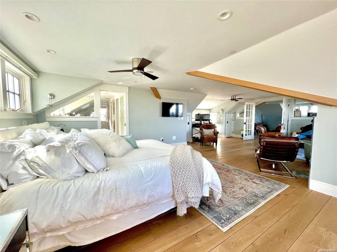 36 Mineola Ave - Photo 6 of 15