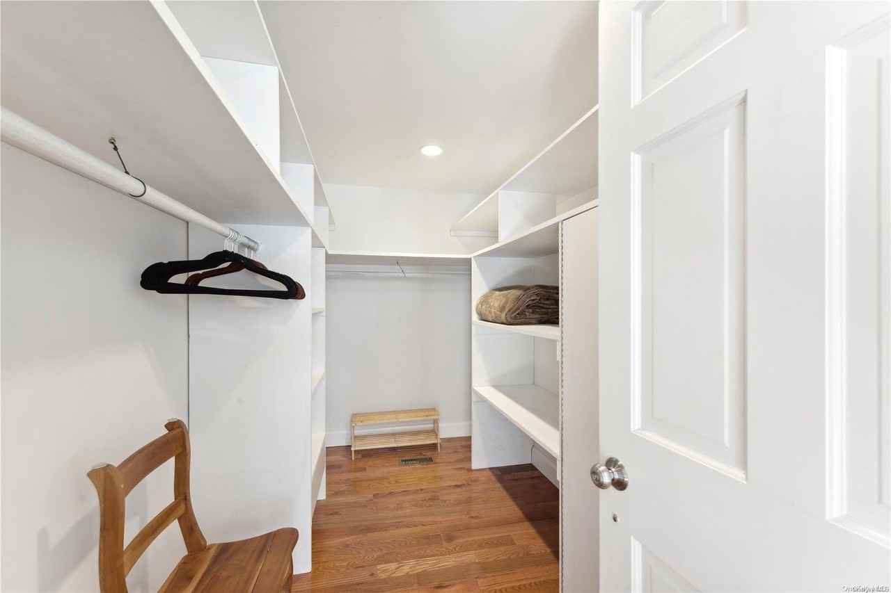 21 Harbor View Ave - Photo 6 of 16