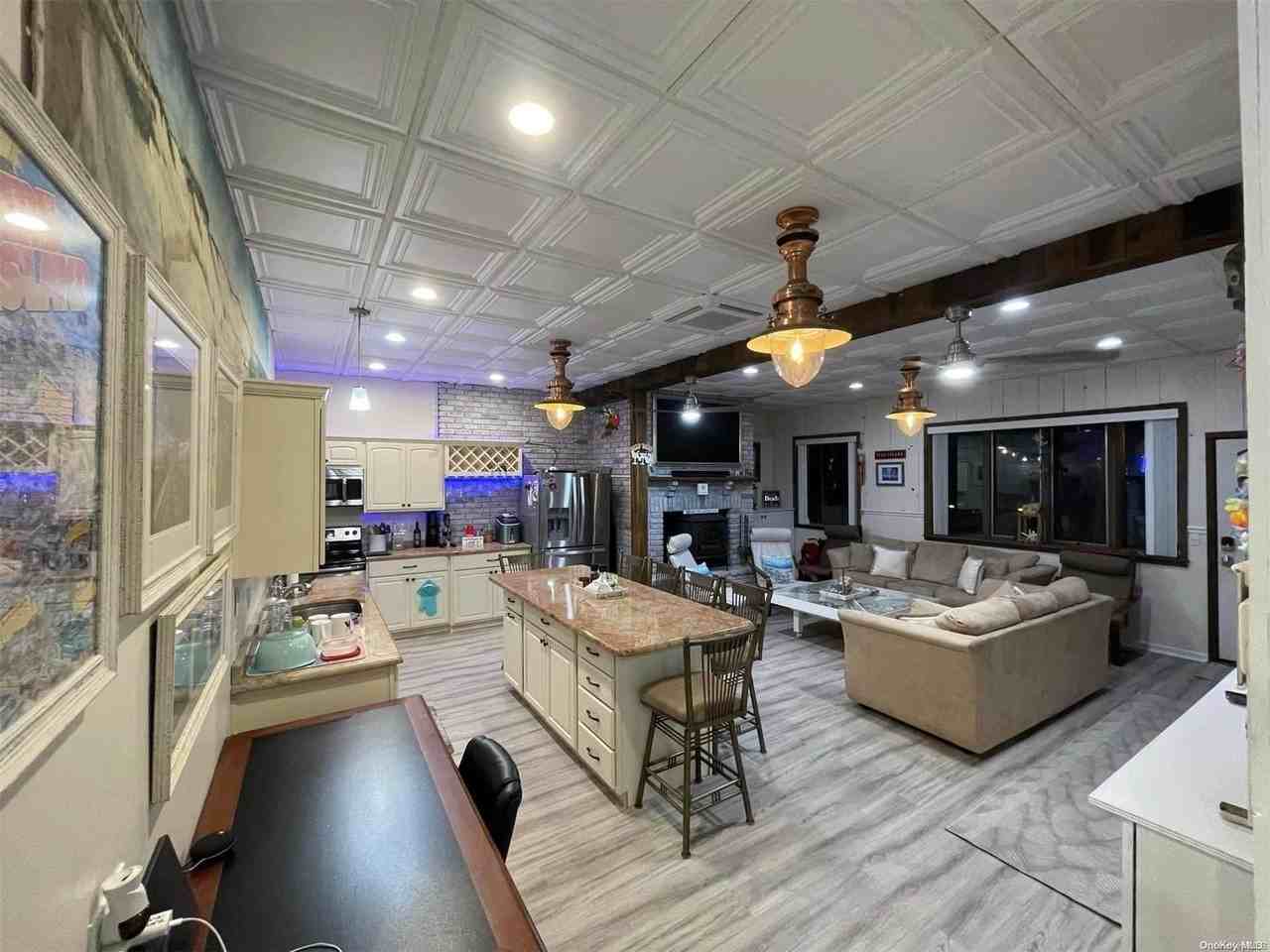 7 Dehnhoff Walk - Photo 2 of 8