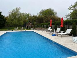 featured image of 66 Library Ave