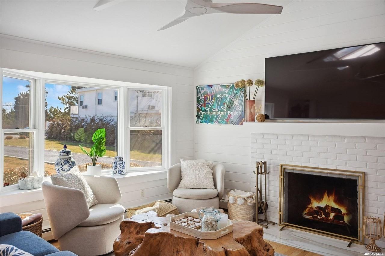 66 Library Ave - Photo 3 of 26