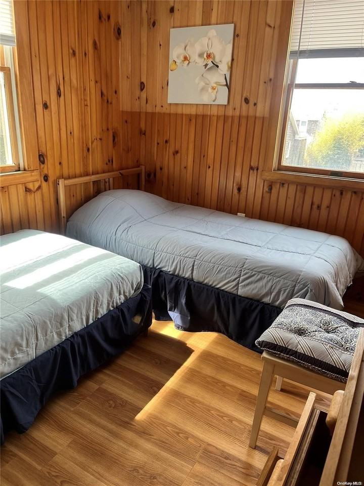 770 Ocean Breeze Walk - Photo 4 of 8