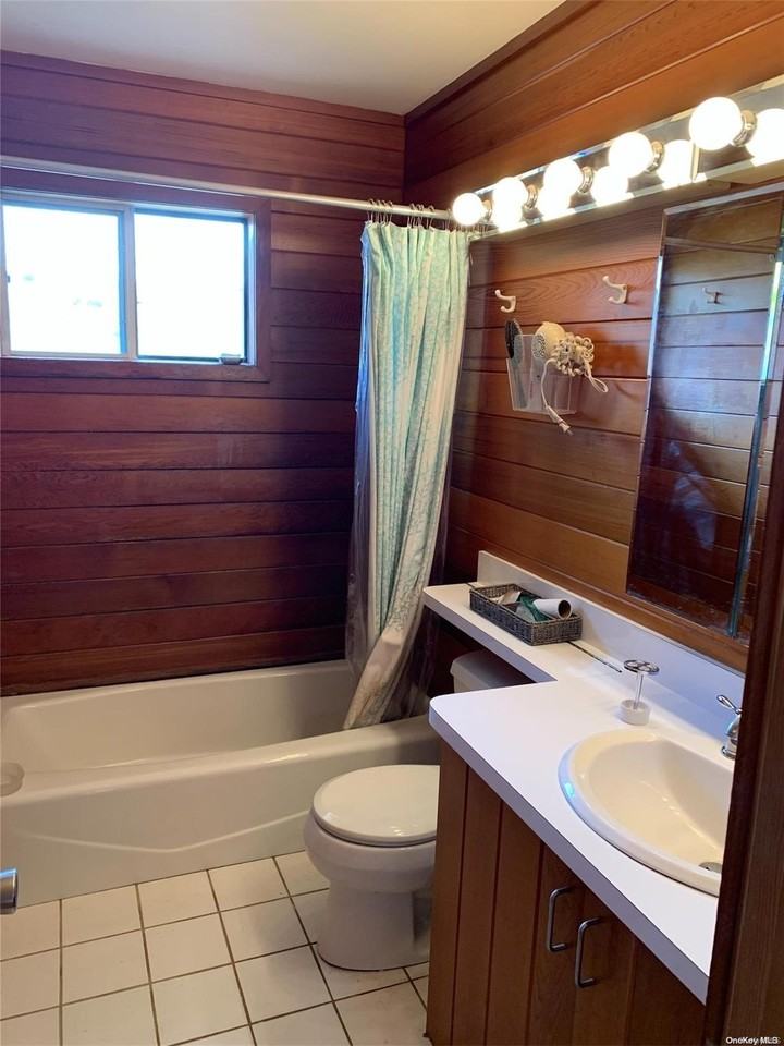 6 East Walk - Photo 7 of 11