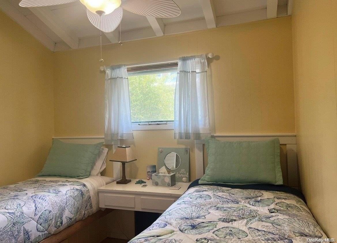 892 Evergreen Walk - Photo 4 of 12