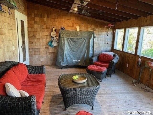 898 Evergreen Walk - Photo 7 of 9