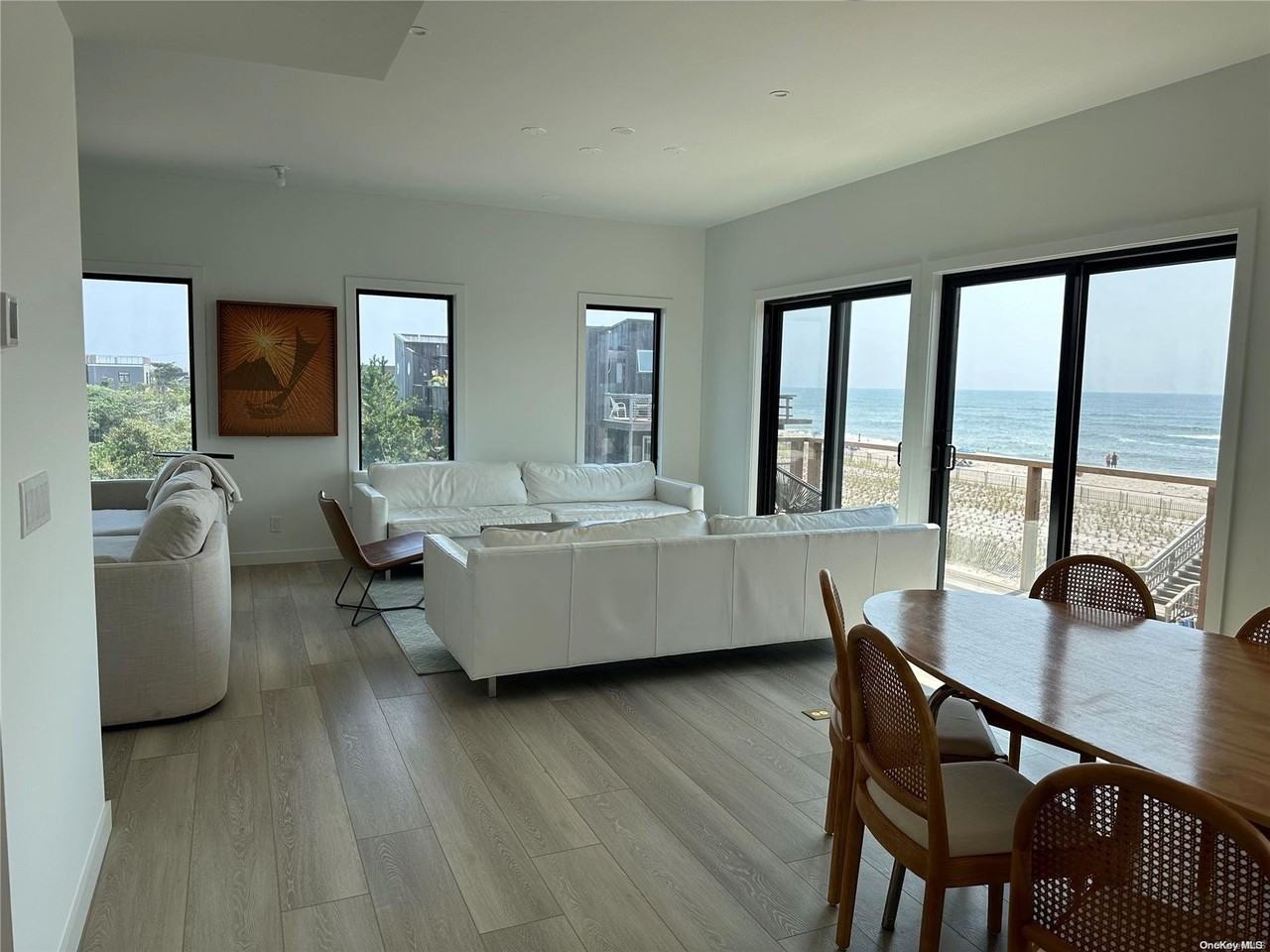 35 Huron St - Photo 2 of 11