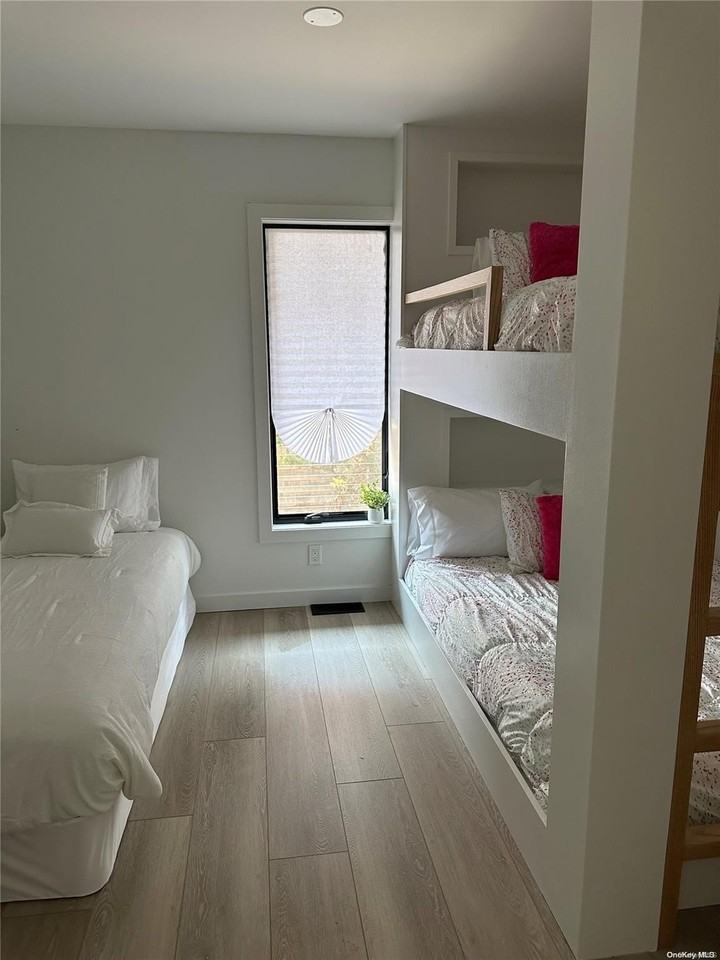 35 Huron St - Photo 7 of 11