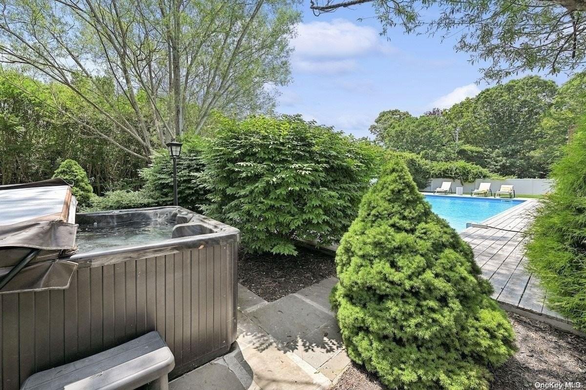 2 William Way - Photo 4 of 31