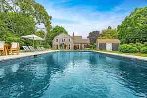 featured image of 5 Shinnecock Rd