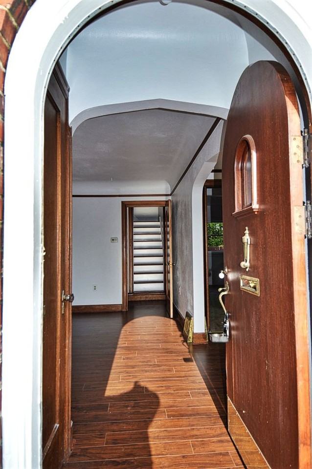 1120 N Junett St - Photo 2 of 20