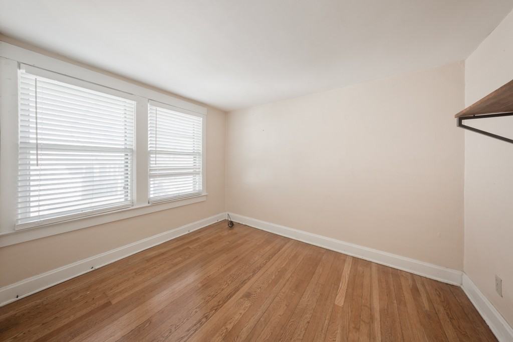 W 46th St & Bell St #1A - Photo 6 of 10