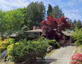 6215 53rd Ave Ne - Photo 1 of 1