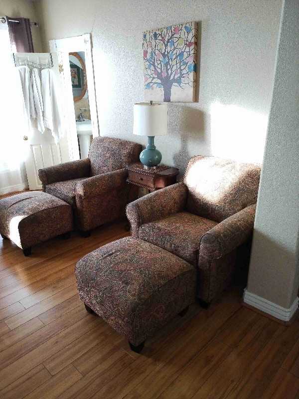 637 E Willamette Ave #3 - Photo 6 of 8