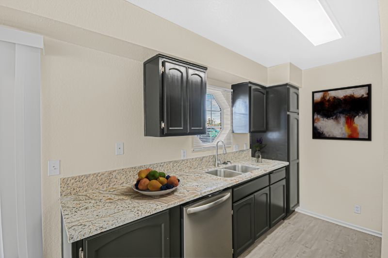 1241 E Avenue R #N - Photo 5 of 16