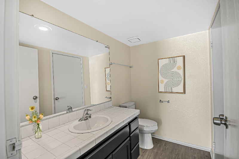 1241 E Avenue R #N - Photo 6 of 16