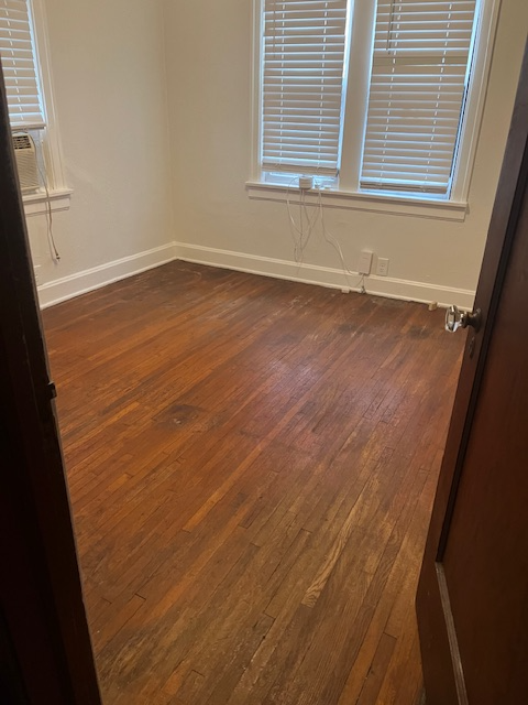 3917 Myrtle Ave - Photo 2 of 10