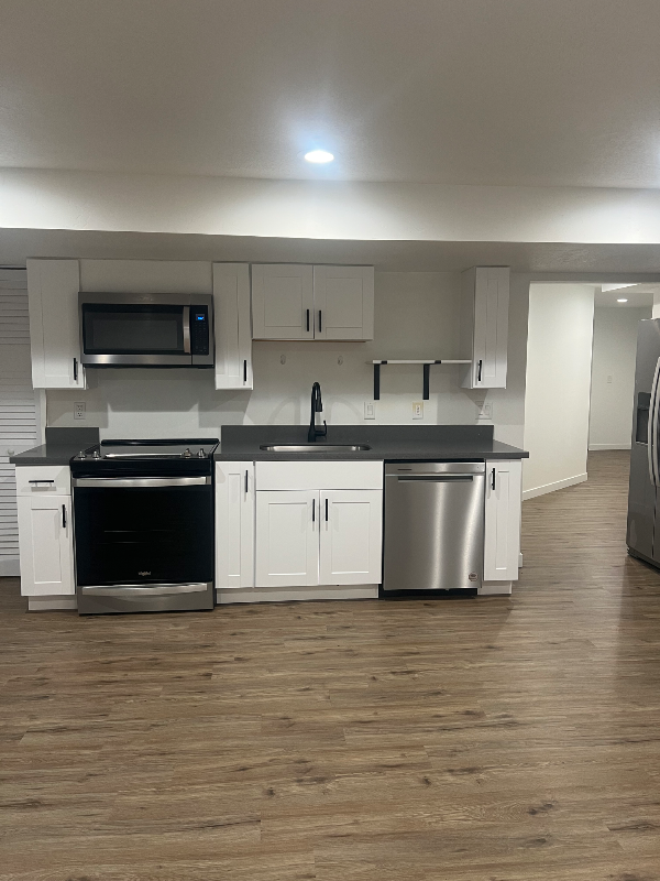 69 N Midland Dr - Photo 4 of 21