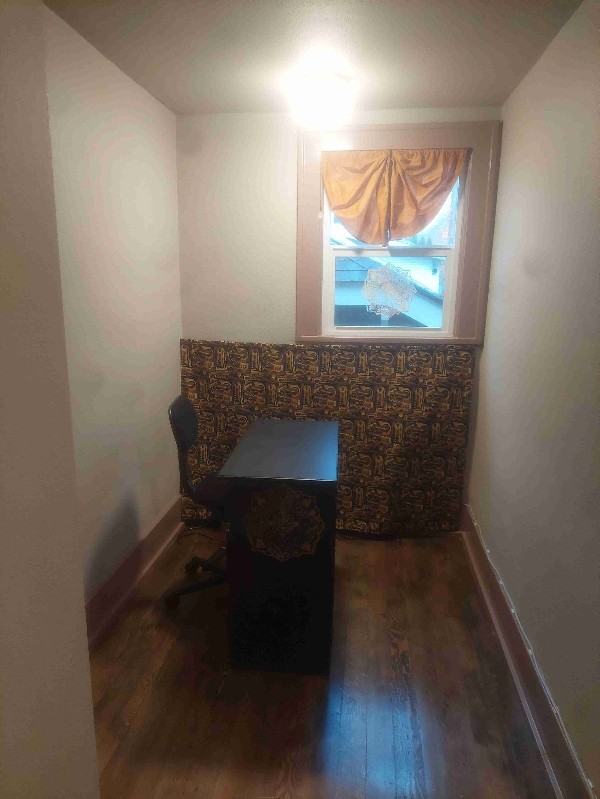 1221 21st Ave - Photo 3 of 10