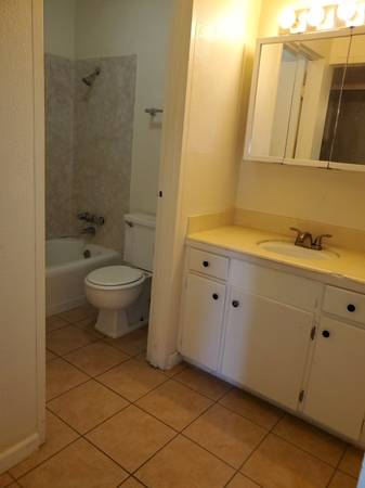 1025 North Madison Street #9 - Photo 3 of 5