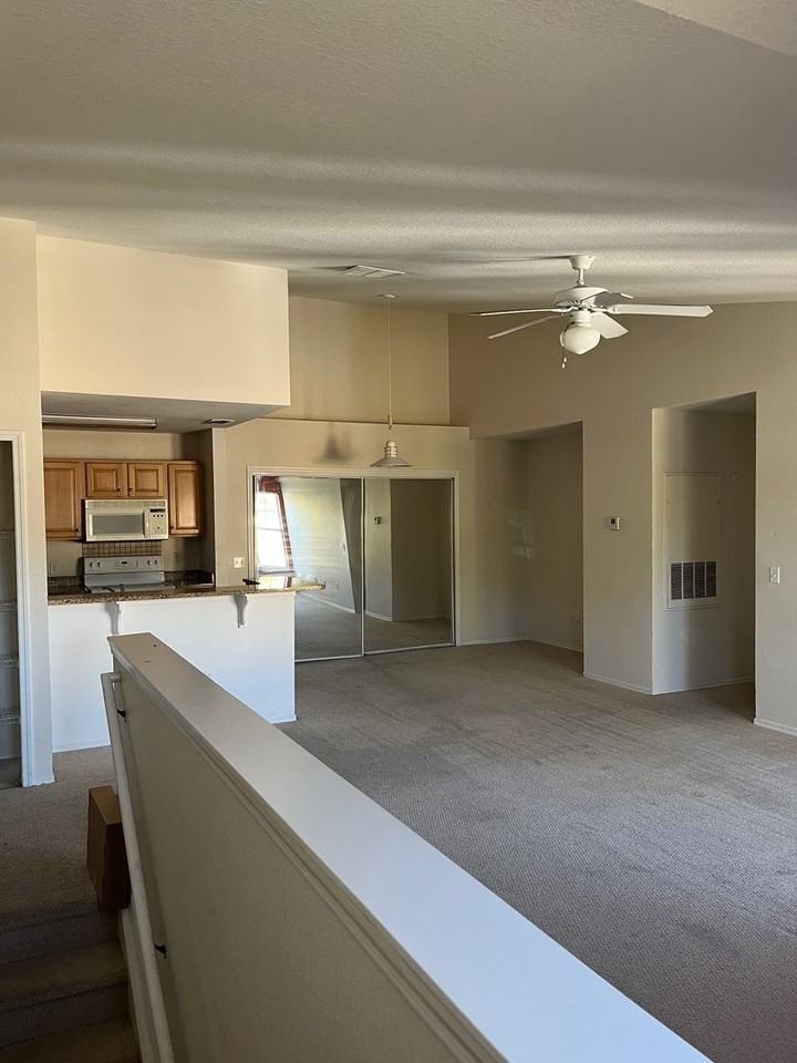 106 Cape Cod Dr - Photo 7 of 16