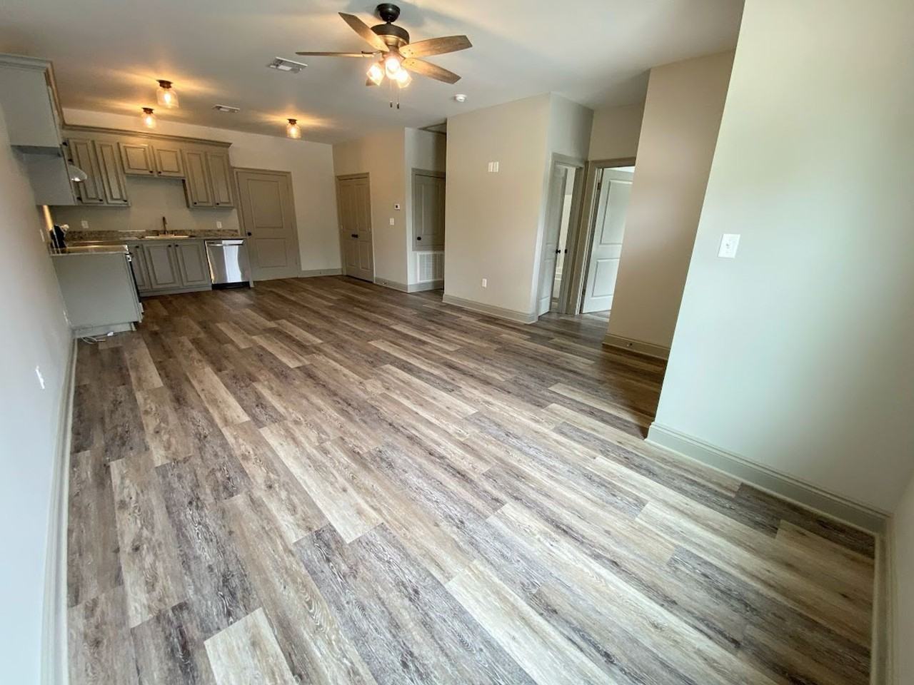 925 Shafer St #C1 - Photo 3 of 19