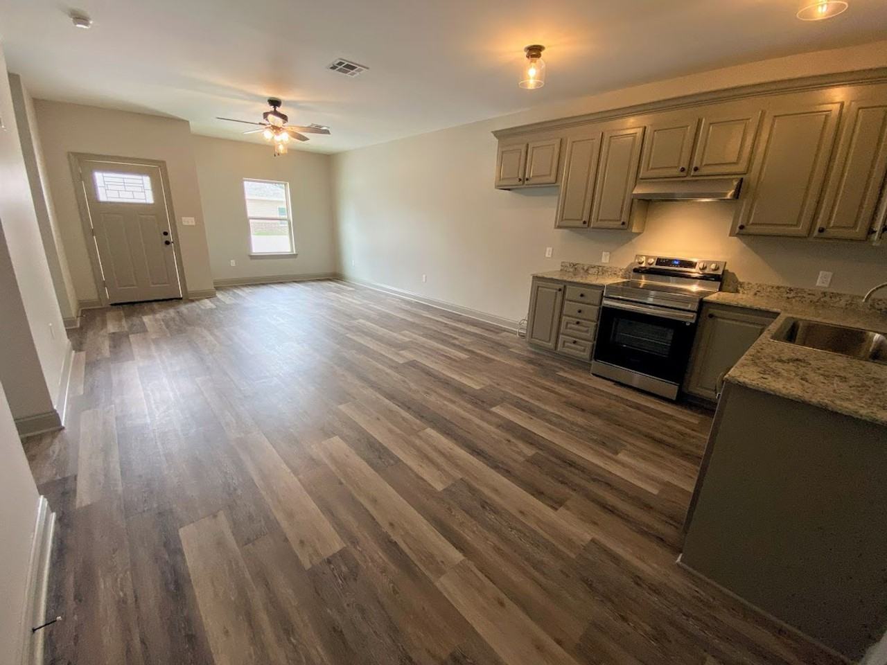 925 Shafer St #C1 - Photo 6 of 19