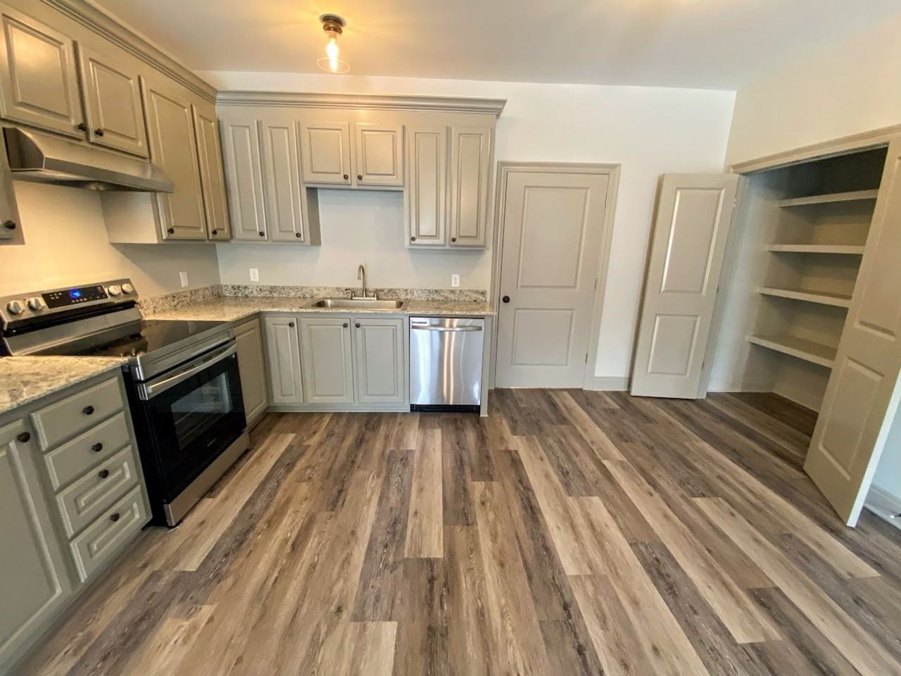 925 Shafer St #C1 - Photo 7 of 19