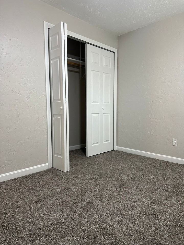 1 Vista Lane - Photo 5 of 11