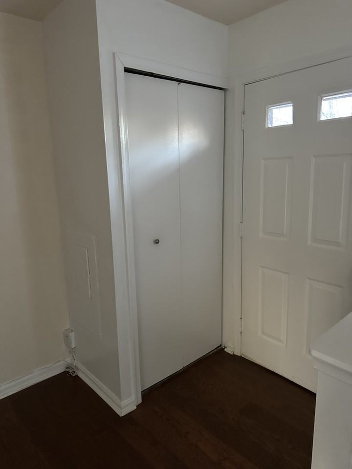 4453 Eagle Ct #4453 - Photo 3 of 28