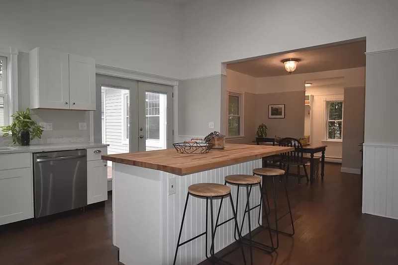 80 Crescent St #NA - Photo 3 of 10