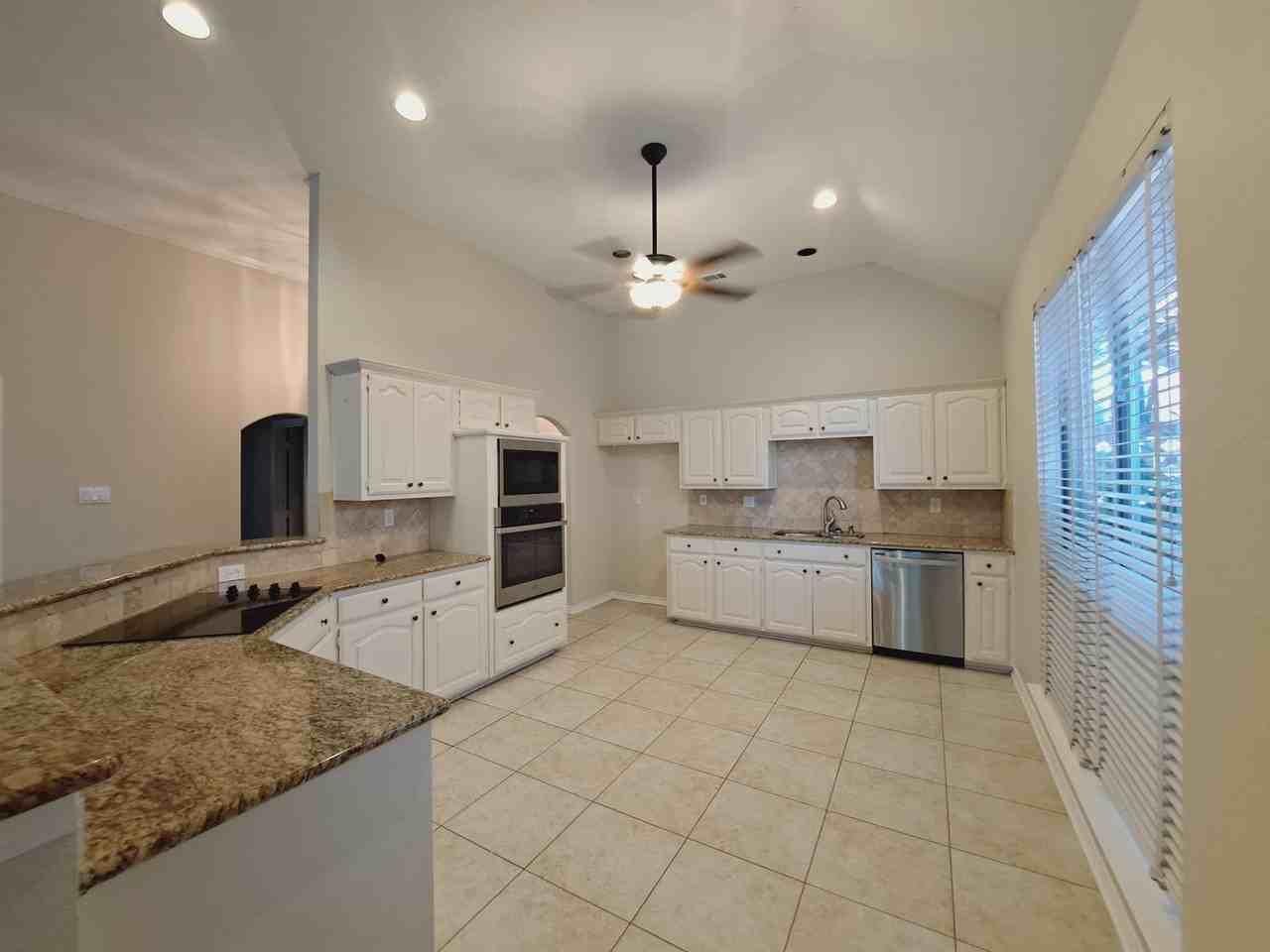 5016 Promise Land Dr - Photo 5 of 25