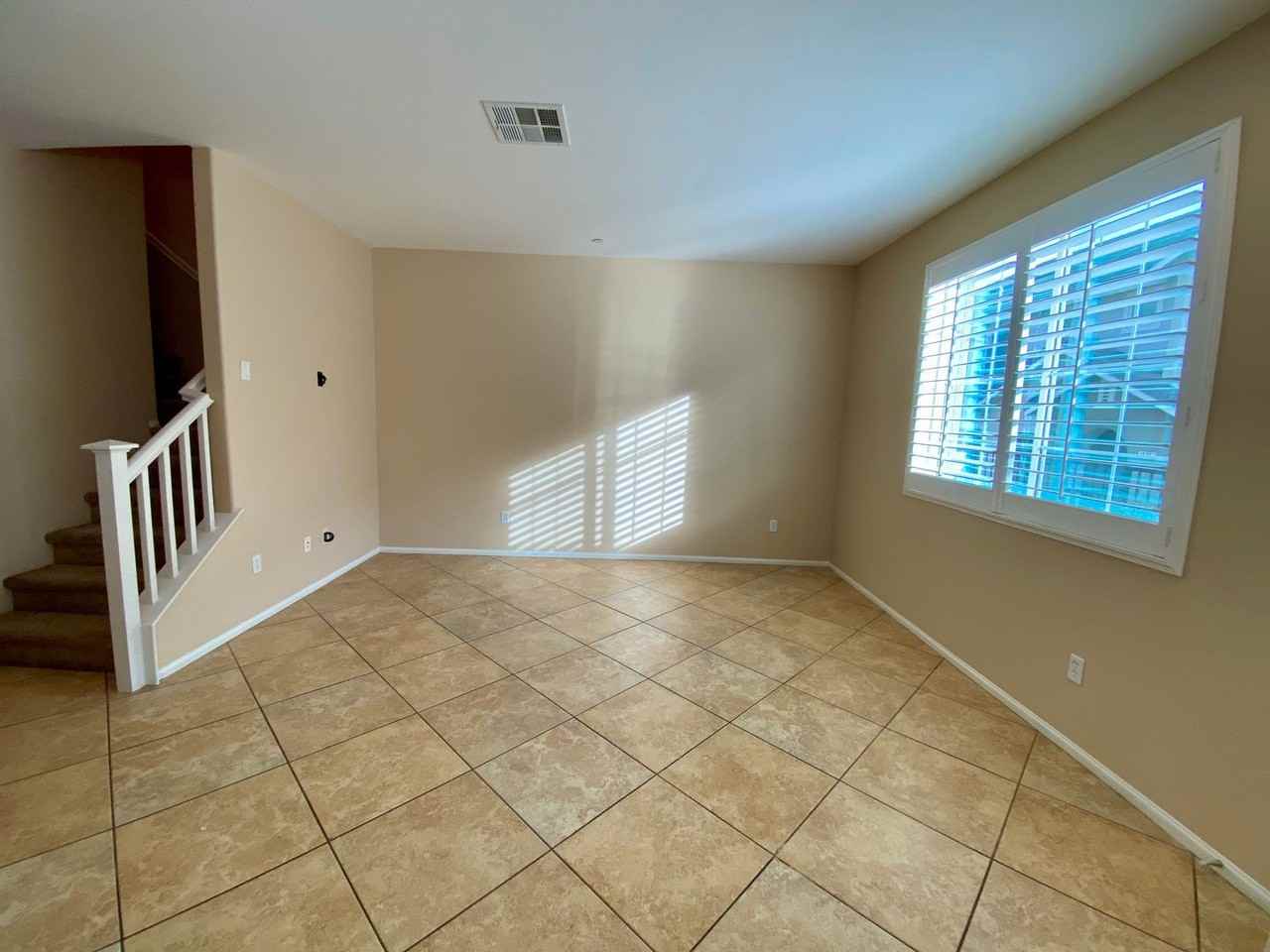 1526 Milan Ct - Photo 5 of 26