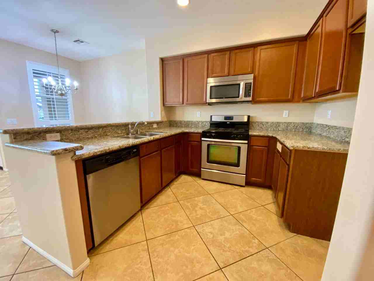 1526 Milan Ct - Photo 7 of 26