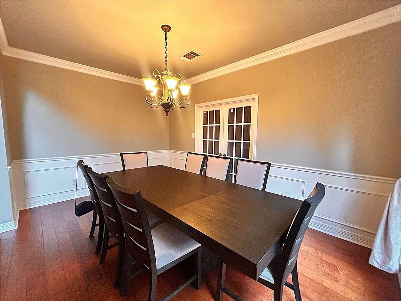 8428 Big Horn Way - Photo 5 of 25