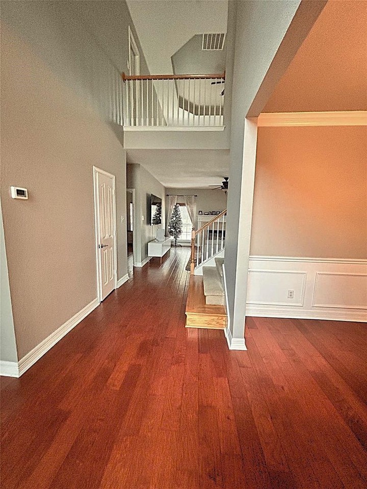 8428 Big Horn Way - Photo 6 of 25