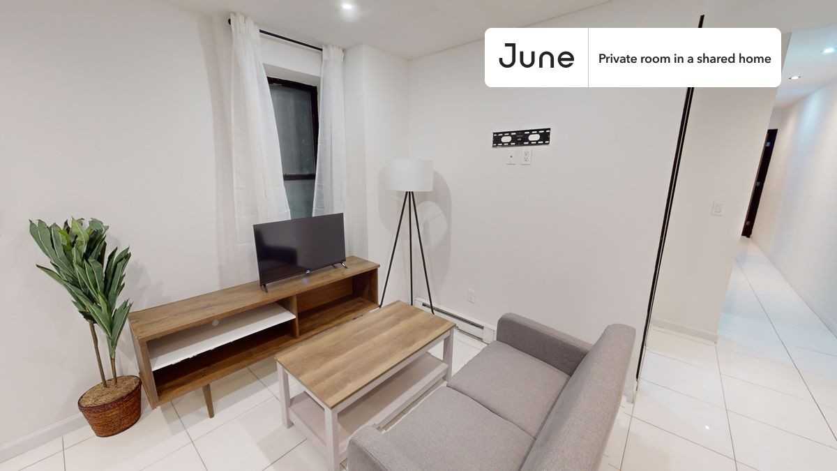 15 W 107th St #A - Photo 2 of 9