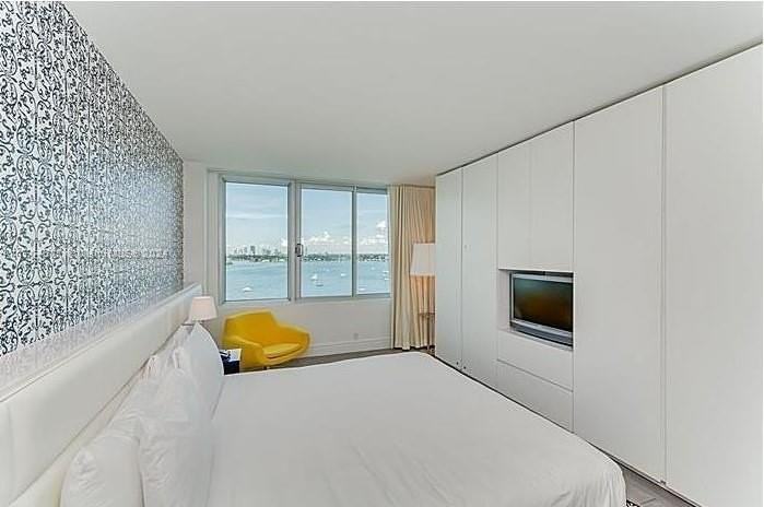 1100 West Ave #1120 - Photo 5 of 50