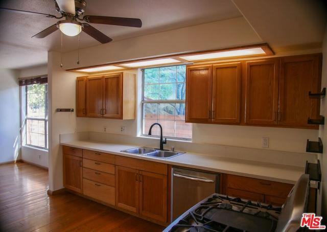 3732 Valleybrink Rd - Photo 3 of 8