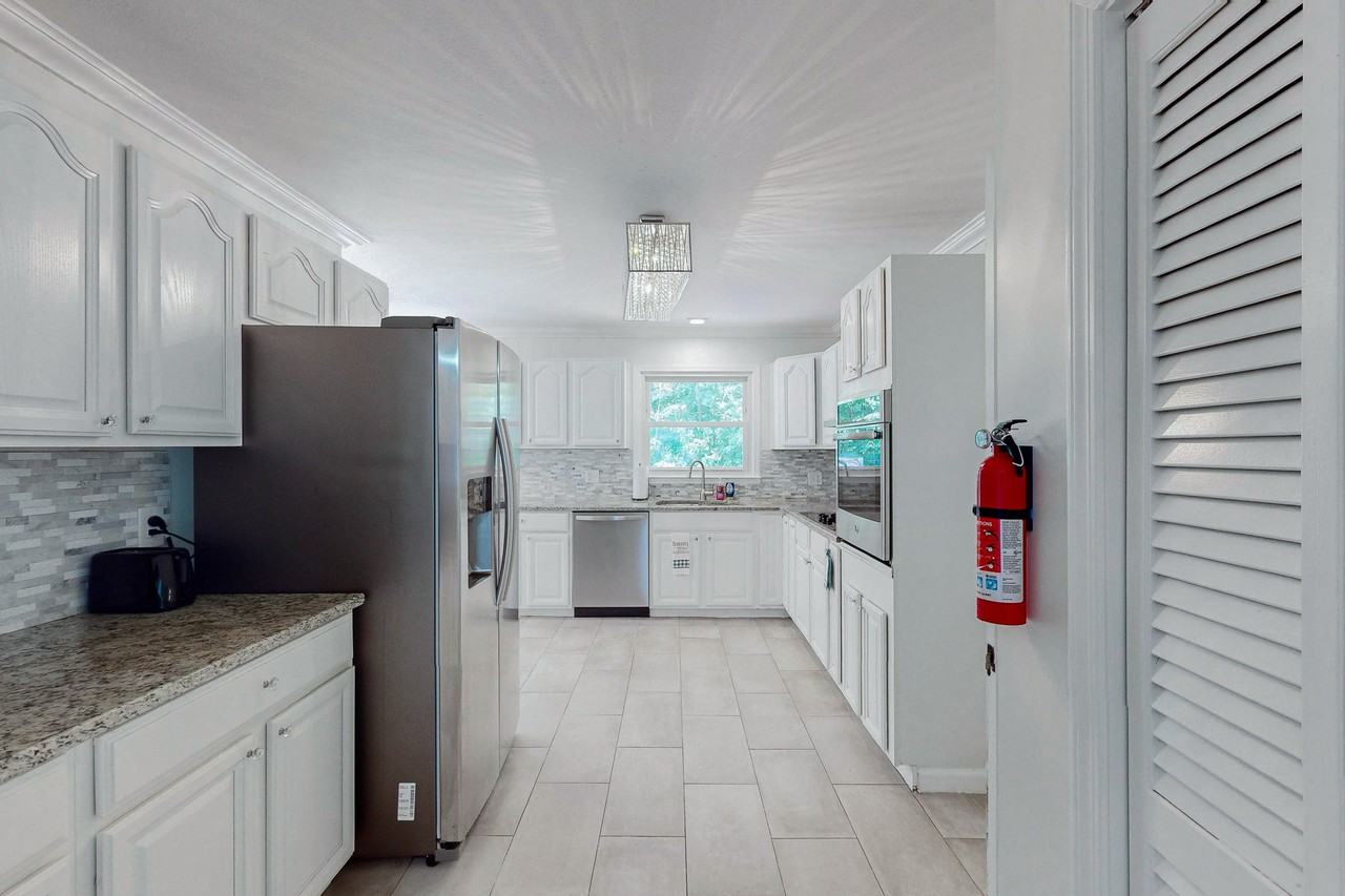 West Lakeshore Drive - Photo 3 of 17