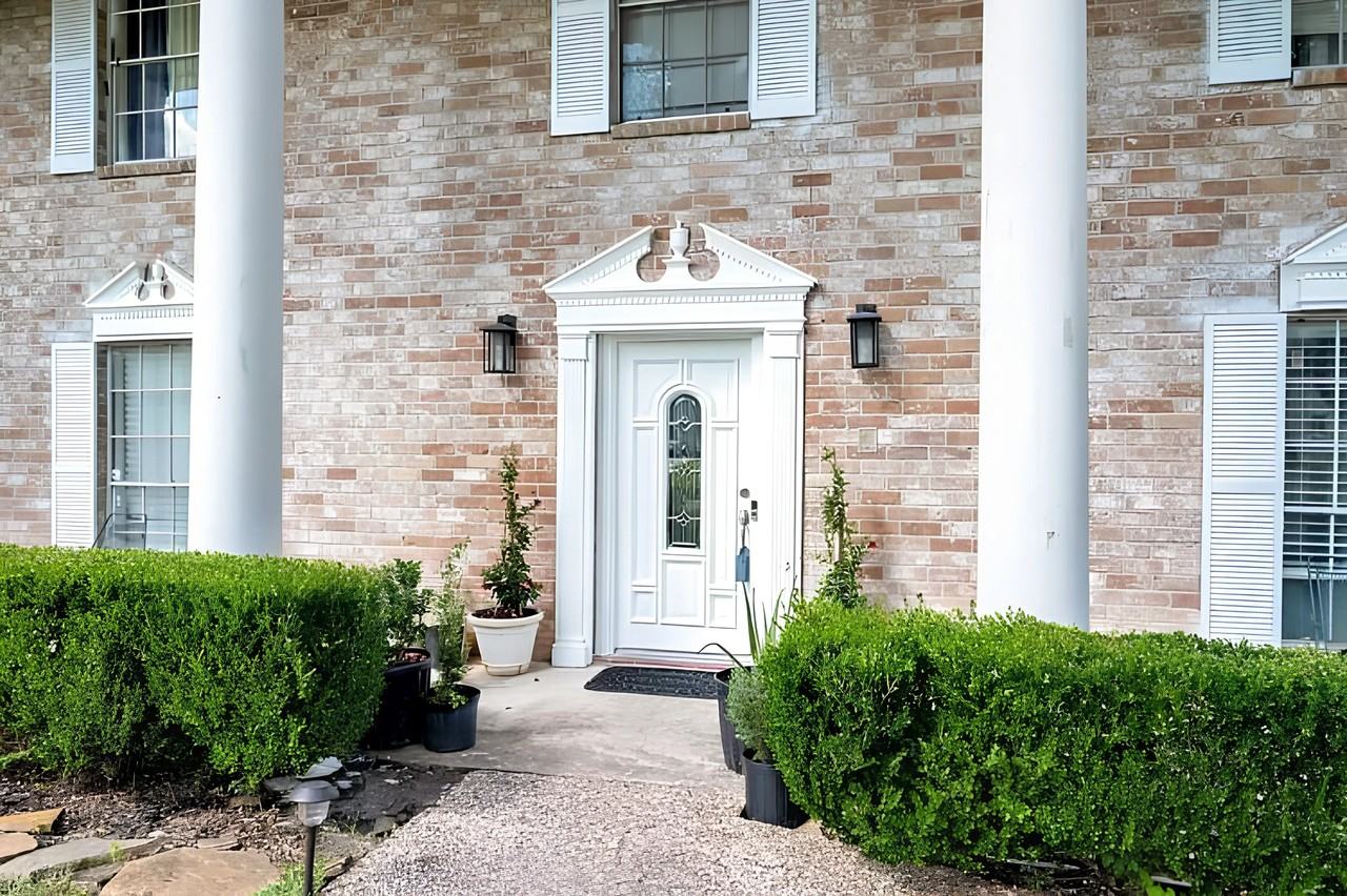 Bambriar Dr - Photo 3 of 11